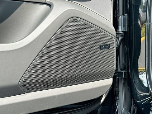 New 2026 Porsche Cayenne Coupe AWD/4WD image 21