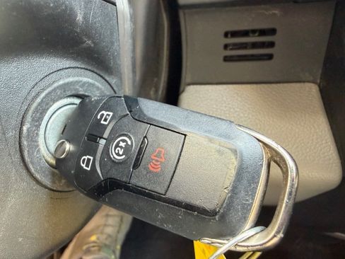 Used 2019 Ford F150 XLT w/ Equipment Group 301A Mid AWD/4WD image 8