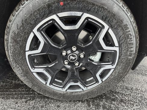 Used 2025 Ford Bronco Sport Outer Banks w/ Outer Banks Tech Package+ image 10