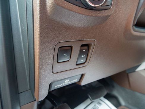 Used 2019 Ford F350 King Ranch w/ Chrome Package AWD/4WD image 20