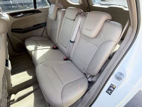 Used 2013 Mercedes-Benz ML 350 2WD image 9