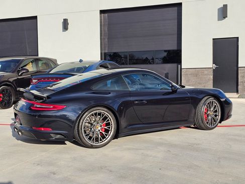 Used 2017 Porsche 911 Carrera 4S image 34