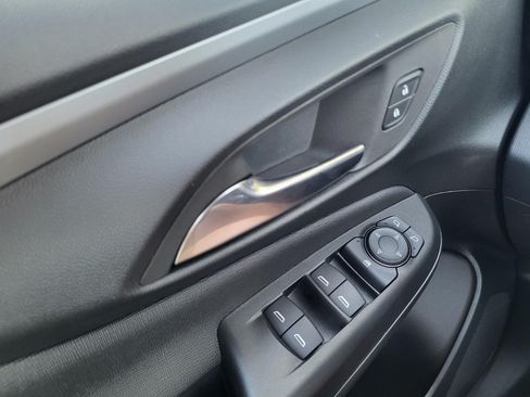 Used 2026 Buick Envista Preferred FWD image 21