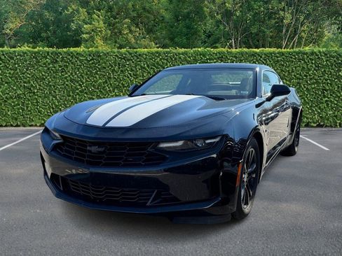 Used 2021 Chevrolet Camaro LT image 6