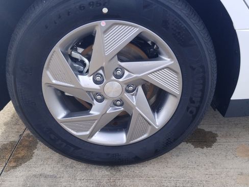 New 2026 Hyundai Sonata SE FWD image 22