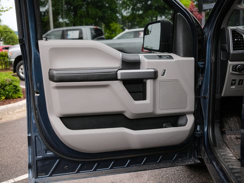 Used 2015 Ford F150 XLT w/ Equipment Group 301A Mid AWD/4WD image 14