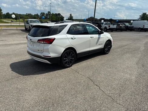 Used 2022 Chevrolet Equinox RS w/ RS Leather Package AWD/4WD image 44