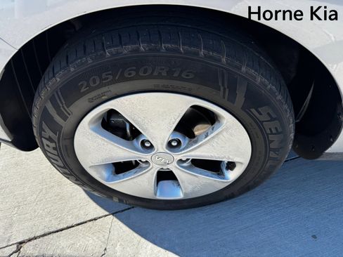 Used 2016 Kia Soul image 8