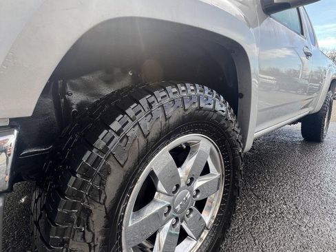 Used 2012 GMC Canyon SLE image 15