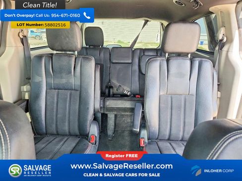Used 2020 Dodge Grand Caravan SXT FWD image 13