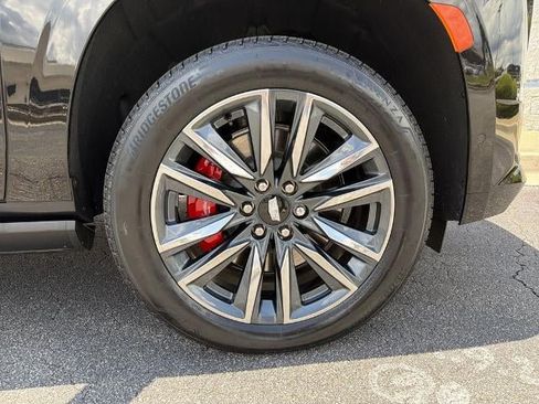 Used 2024 Cadillac Escalade Sport Platinum AWD/4WD image 13