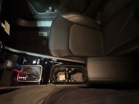 New 2026 Jeep Compass Latitude image 17