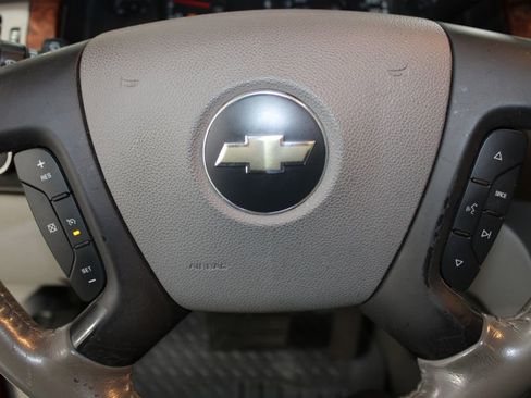 Used 2007 Chevrolet Silverado 1500 LTZ w/ Suspension Package, Off-Road" image 32