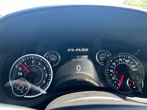 Used 2025 RAM 1500 Big Horn RWD image 23