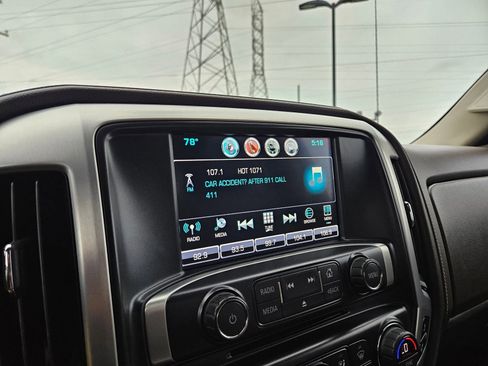 Used 2018 GMC Sierra 1500 SLT w/ SLT Premium Package image 17