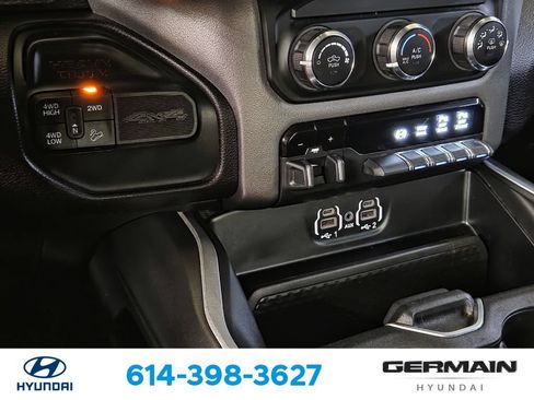 Used 2024 RAM 2500 Big Horn w/ Off Road Package AWD/4WD image 25