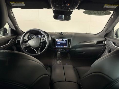 Used 2022 Maserati Levante Modena image 26