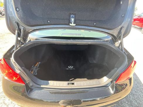 Used 2015 INFINITI Q40 AWD w/ Moonroof Package image 8