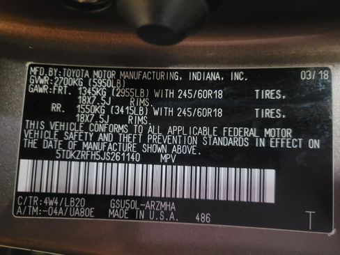 Used 2018 Toyota Highlander XLE FWD image 33