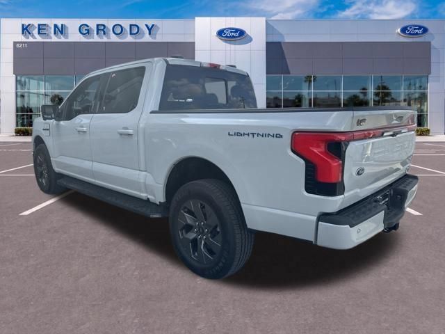 Used 2023 Ford F150 Lightning Lariat AWD/4WD image 5