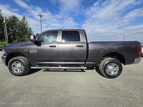 Used 2016 RAM 2500 Tradesman w/ Chrome Appearance Group image 8