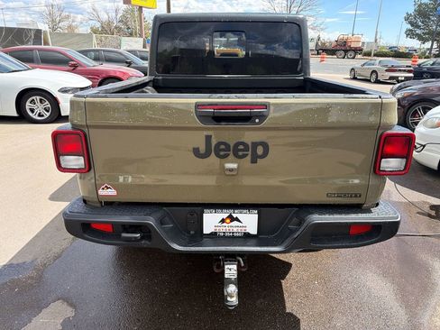 Used 2020 Jeep Gladiator Sport w/ Quick Order Package 24S AWD/4WD image 6