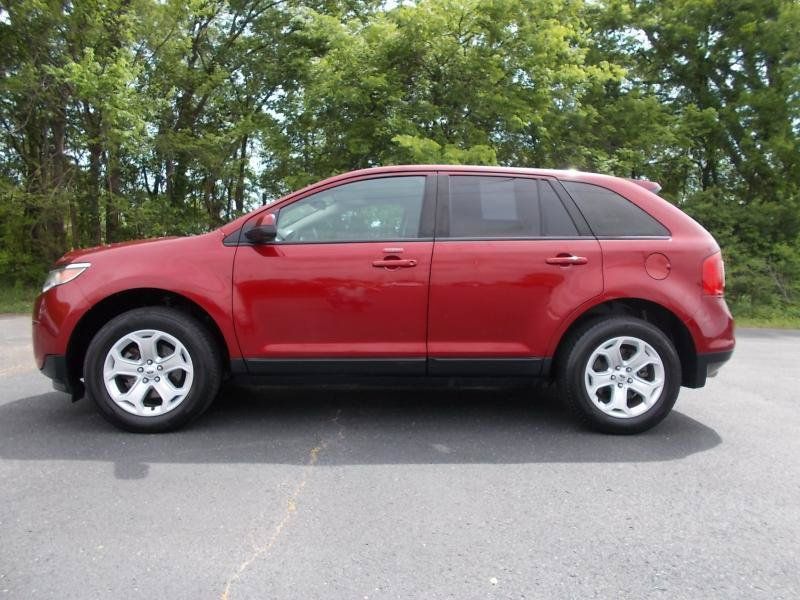 Used 2013 Ford Edge SEL FWD image 2