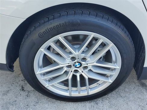 Used 2025 BMW 530i image 7