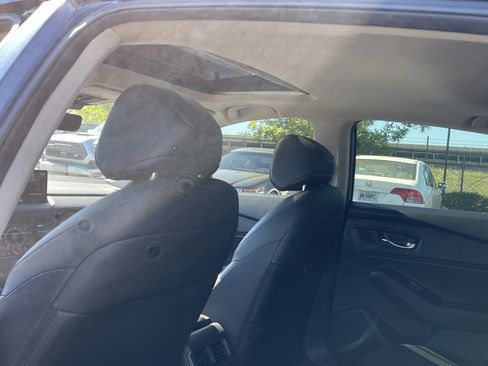 Used 2023 Honda Accord Touring image 16