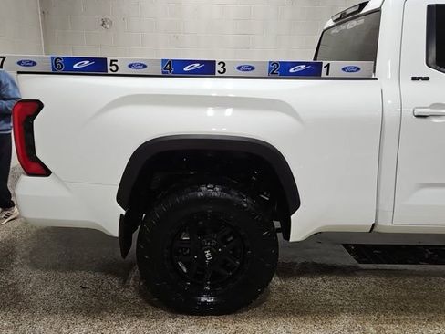 Used 2016 Toyota Tundra Platinum image 33