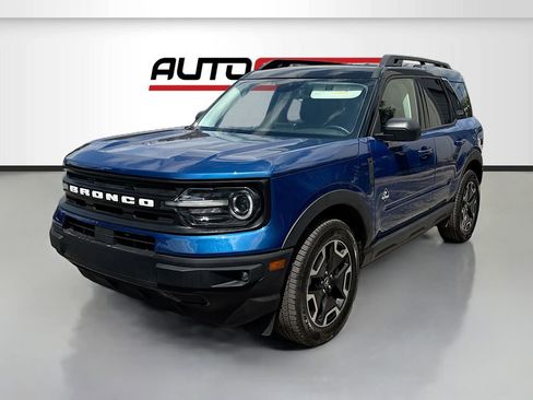 Used 2024 Ford Bronco Sport Outer Banks w/ Tech Package AWD/4WD image 3