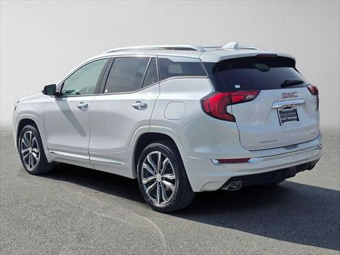 Used 2020 GMC Terrain Denali w/ LPO, Cargo Package AWD/4WD image 5