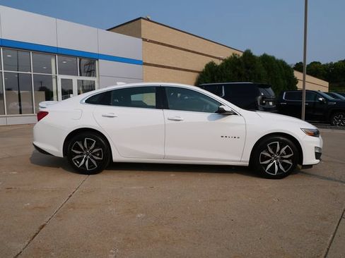 Used 2024 Chevrolet Malibu RS FWD image 8