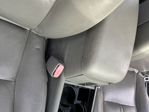 Used 2007 Saturn Aura XE w/ Premium Trim Pkg image 32