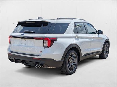 New 2025 Ford Explorer ST image 2