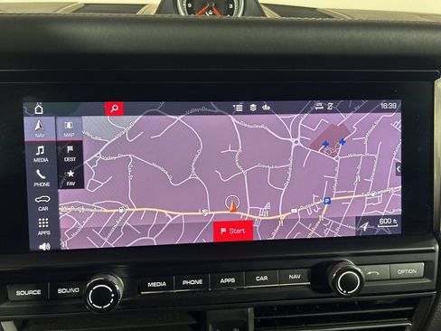 Certified 2021 Porsche Macan S image 30