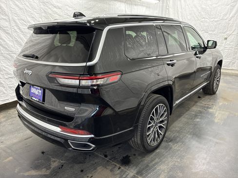 Certified 2023 Jeep Grand Cherokee L Summit AWD/4WD image 5