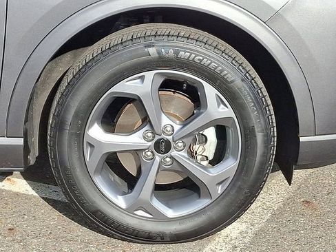 Used 2023 Ford Escape ST-Line w/ Tech Pack #1 image 9