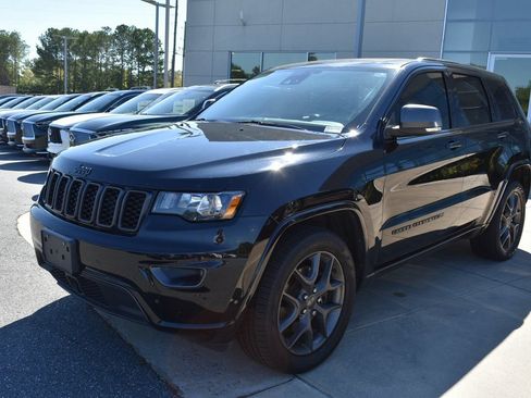 Used 2021 Jeep Grand Cherokee Limited AWD/4WD image 6