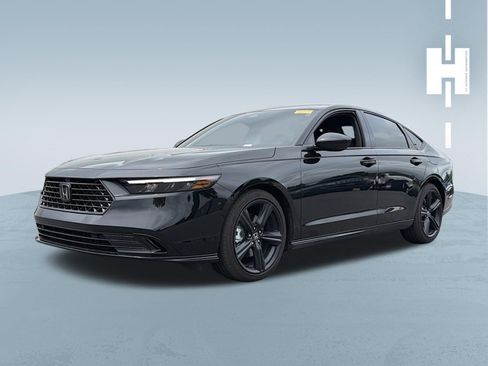 Used 2026 Honda Accord Sport image 2