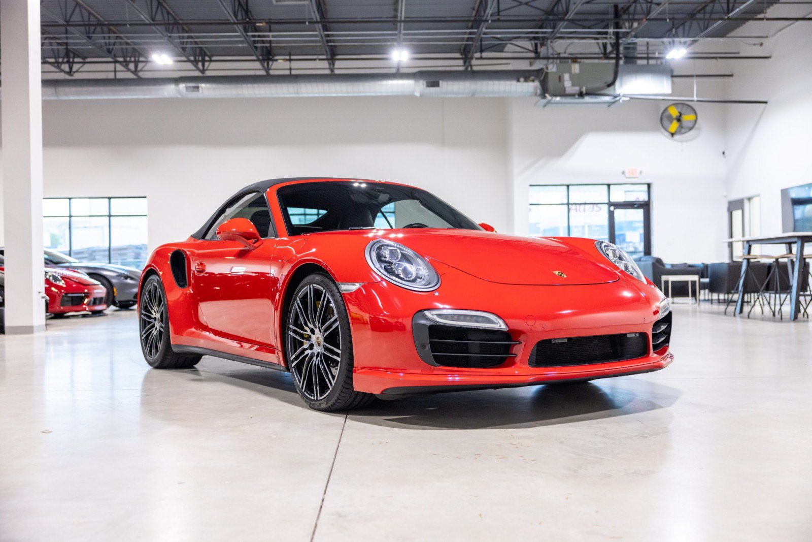 Used 2014 Porsche 911 Turbo S AWD/4WD image 3