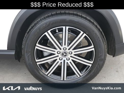 Used 2024 Mercedes-Benz GLE 450 4MATIC image 9