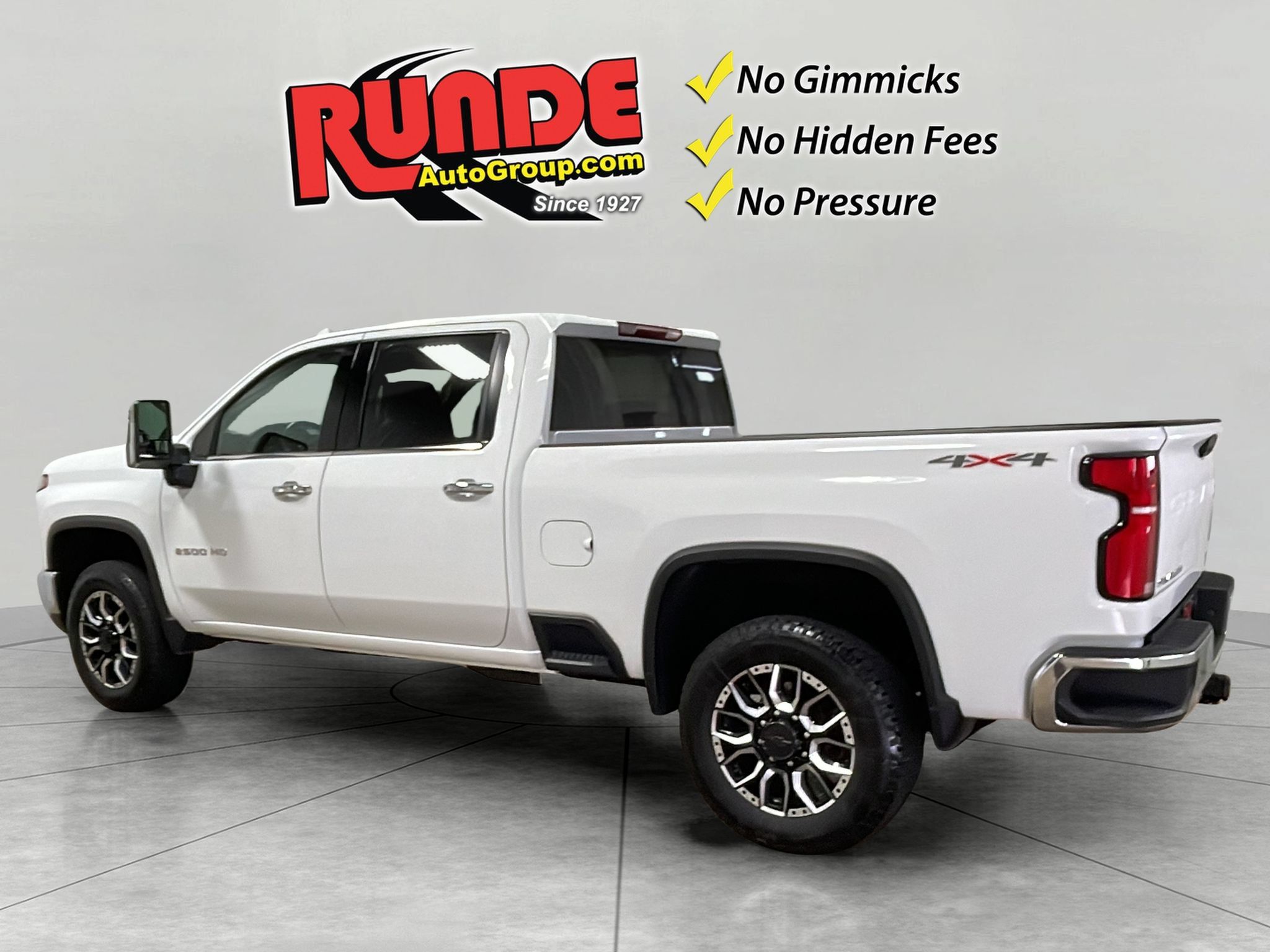 Used 2024 Chevrolet Silverado 2500 LTZ w/ LTZ Convenience Package AWD/4WD image 4