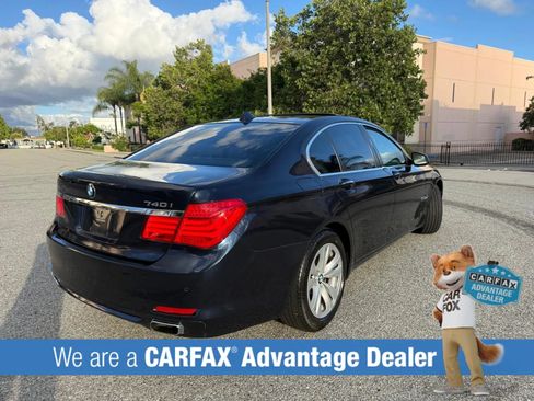 Used 2011 BMW 740i RWD image 4