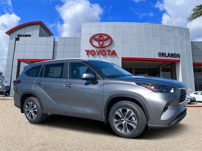 New 2025 Toyota Highlander XLE