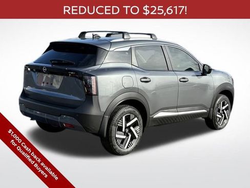 New 2026 Nissan Kicks SV w/ SV Premium Package FWD image 5
