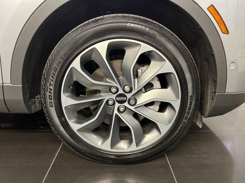 Certified 2023 Lincoln Nautilus Reserve w/ Equipment Group 201A AWD/4WD image 7