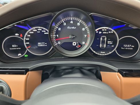 Used 2019 Porsche Cayenne Turbo image 11