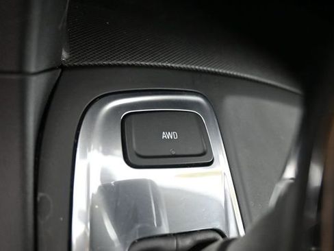 Used 2022 Chevrolet Equinox LS w/ LS Convenience Package AWD/4WD image 22