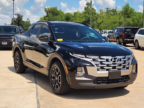 Used 2022 Hyundai Santa Cruz SEL w/ Activity Package AWD/4WD image 3